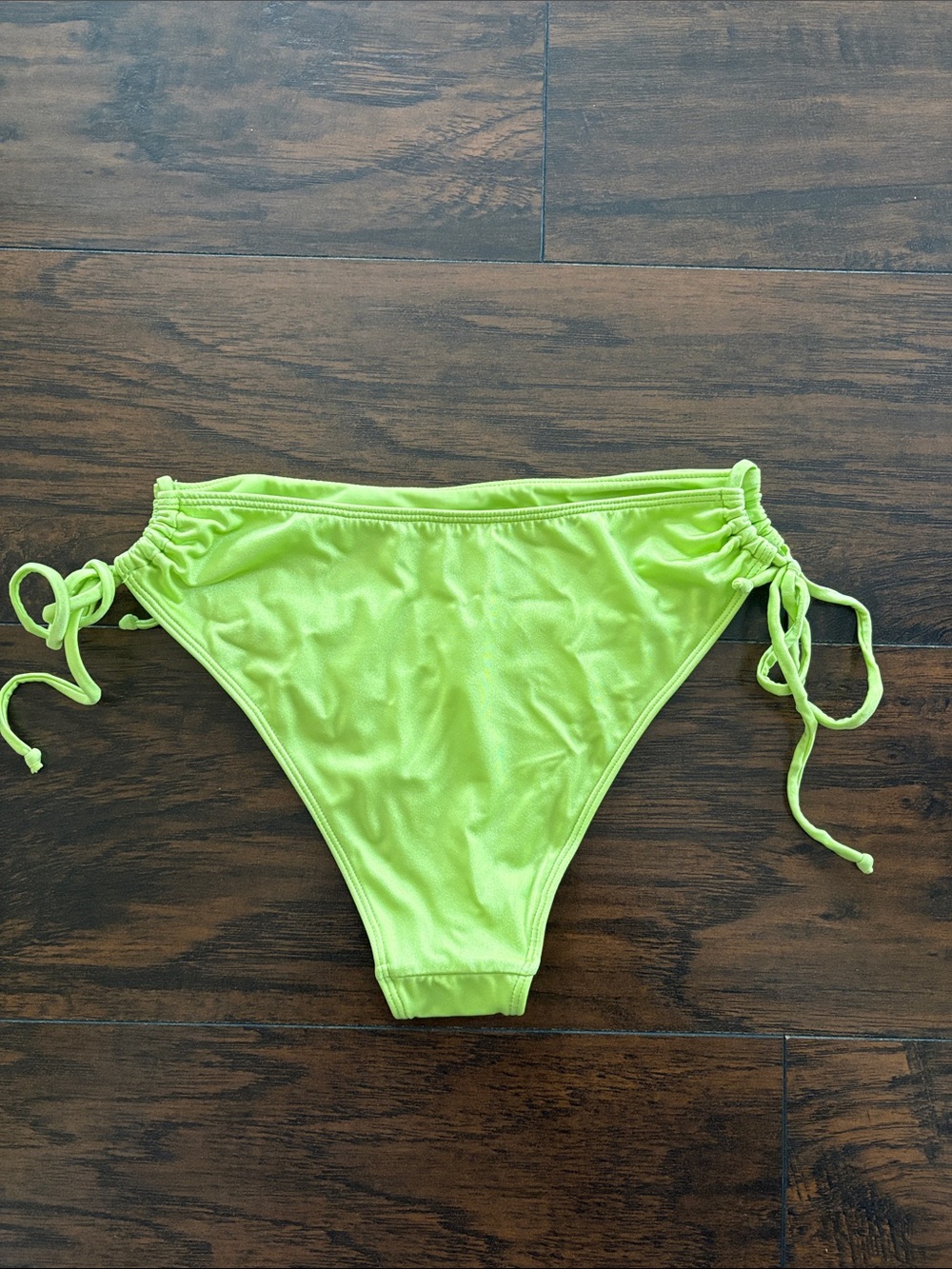 Kendall & Kylie Neon Lime Tie-Side Bikini Bottoms xs